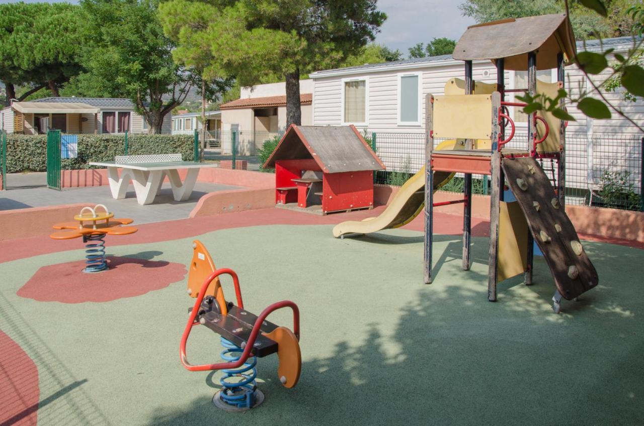 Camping Clau Mar Jo بورم لي ميموزا المظهر الخارجي الصورة